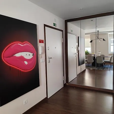 Center With Elevator Your Office Inlisbon Апартаменты