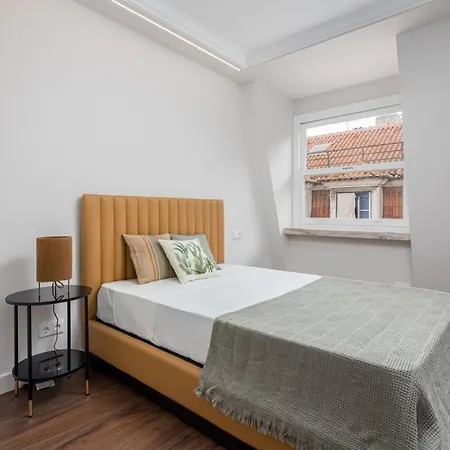 Lejlighed Center With Elevator Your Office Inlisbon